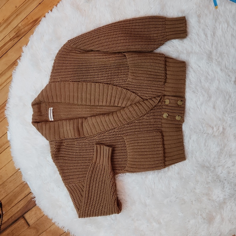 Anthropologie  oversized  chunky knit brown button close cardigan